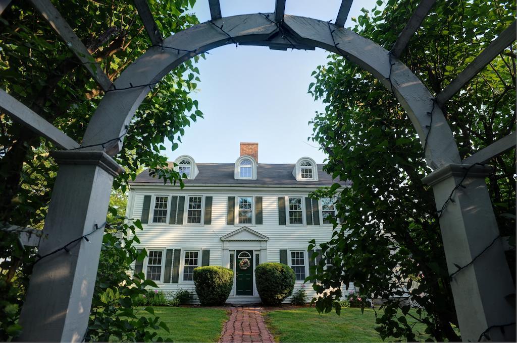 Historic Jacob Hill Inn 시콩크 외부 사진